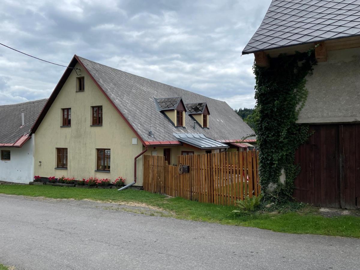Ubytovani Samotin Снежне Экстерьер фото